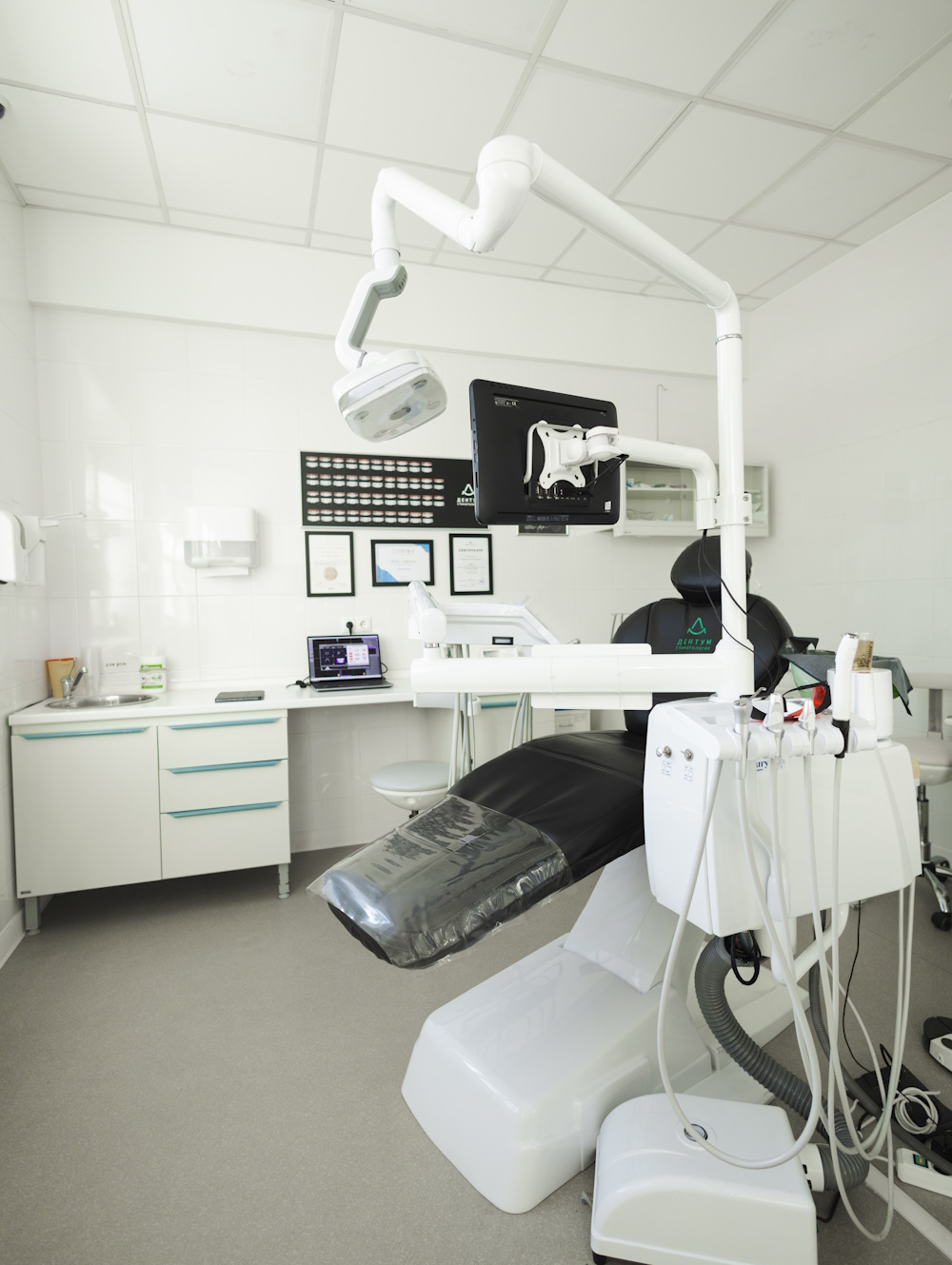 Регулярная диагностика у стоматолога